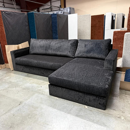 Komfort & Design Oak Hollow - Dark Gray (Right Facing) 🚨1 LEFT IN STOCK🚨